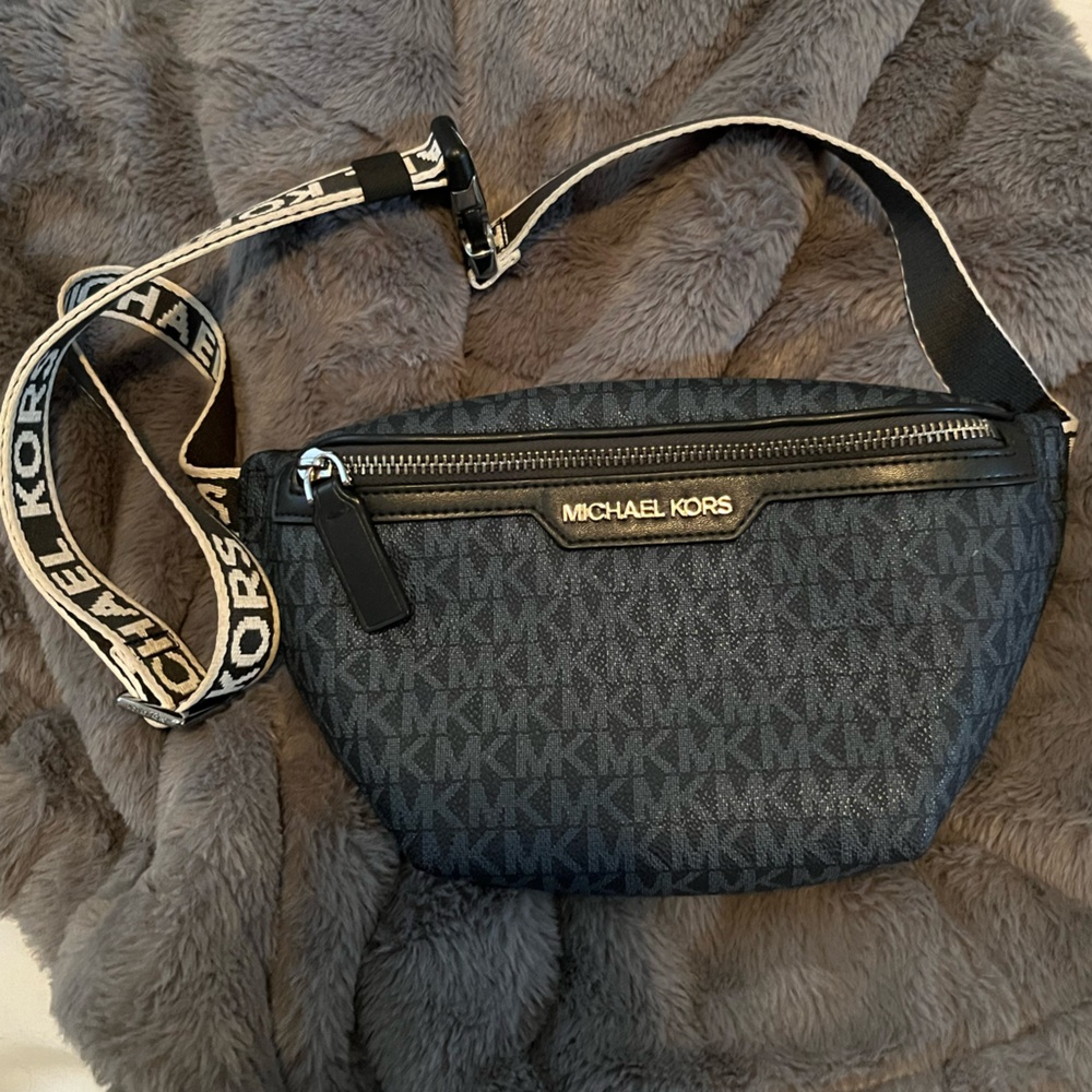 Michael Kors Navy Blue Bag